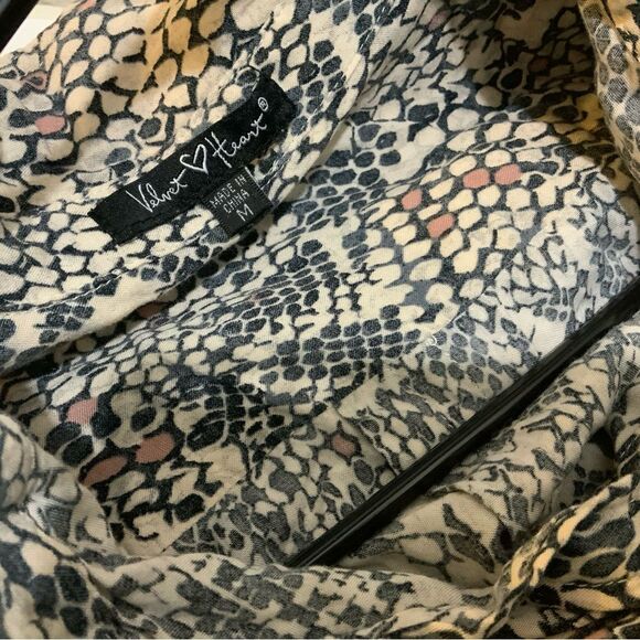 Velvet Heart  Blouse Ladies Long Sleeve Button Down Shirt Size M - Picture 5 of 8